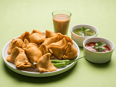 Authentic Samosa Indian for restaurants in USA